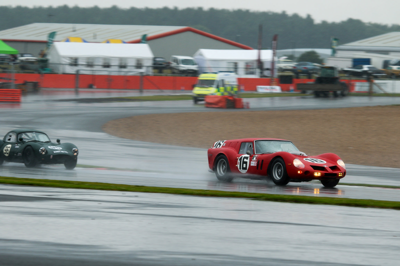 Illustration for article titled Ogle At The Best Cars Racing At The Silverstone Classic